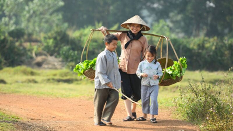 Sưu tầm những bài thơ ngắn về mẹ hay nhất (Lục bát, 2 – 4 câu, 4 chữ)