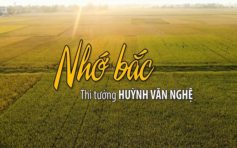 Tiểu sử tác giả Huỳnh Văn Nghệ